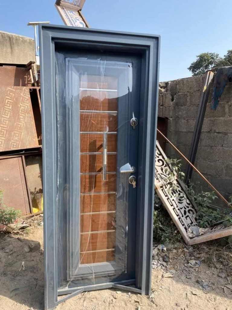 3 by 7 single security door design