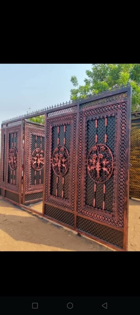 16 by 7 fully covered gate design